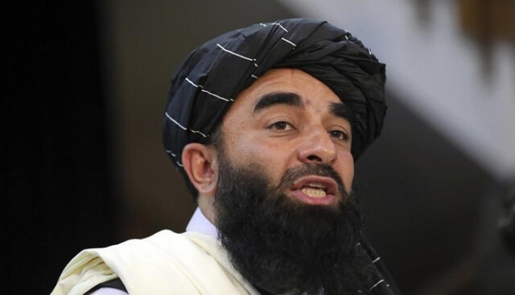 Taliban, ABD'nin Hava Saldırılarını Kınadı 