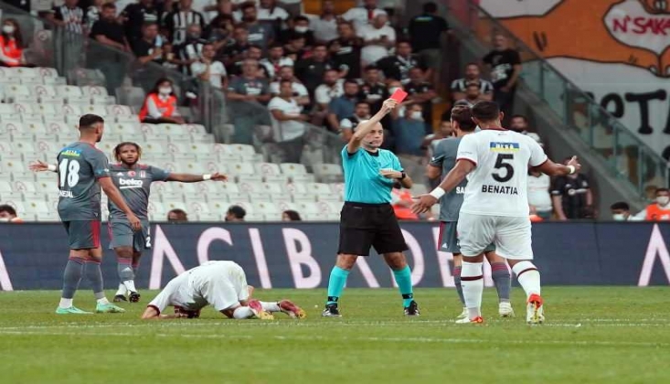 Teixeira Attı, Beşiktaş 10 Kişiyle Kazandı