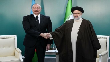 İran ve Azerbaycan Cumhurbaşkanları Görüştü