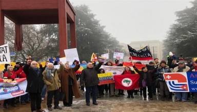Venezuela ABD'ye Karşı Ayaklandı