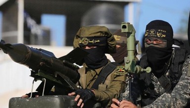 Filistin Direnişi Katil İsrail Ordusuna Ait Araçları Hedef Aldı