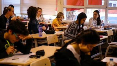 Liselerde Zorunlu Eğitim 3 Yıl Mı Olacak, Kısaltılacak Mı? 
