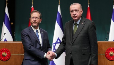 Cumhurbaşkanı Erdoğan, İşgalci Siyonist Rejim İsrail Cumhurbaşkanı İle Görüştü