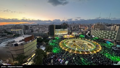 Tahran'da İmam Rıza (a.s) için büyük kutlama töreni