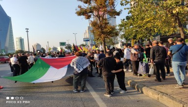 İstanbul'da İsrail Konsolosluğu Önünde Filistin ve Lübnan'a Yönelik Saldırılar Protesto Edildi