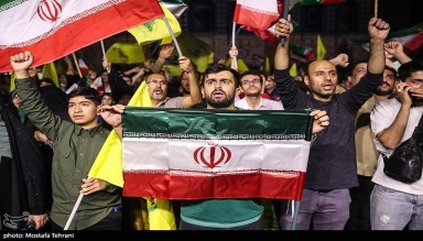Gerçek Vaat 3 Operasyonu’ndan Sonra Tahran Halkının Sevinci