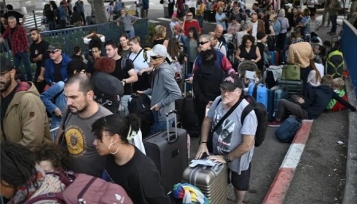  Tel Aviv Yönetimi, İsraillilerin Ülkeden Çıkışını Engellemeye Çalışıyor
