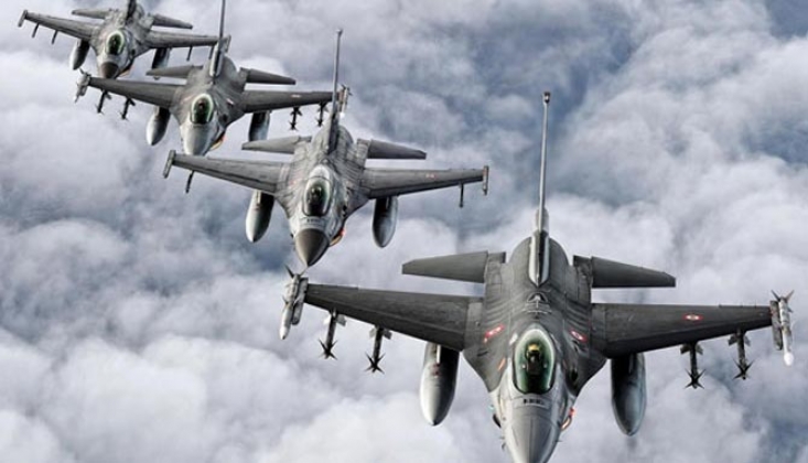 Irak Savaş Uçakları, IŞİD Mevzilerini Bombaladı