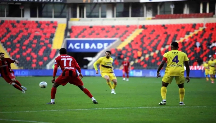 Gaziantep FK Eyüpspor'u 3 Golle Geçti!