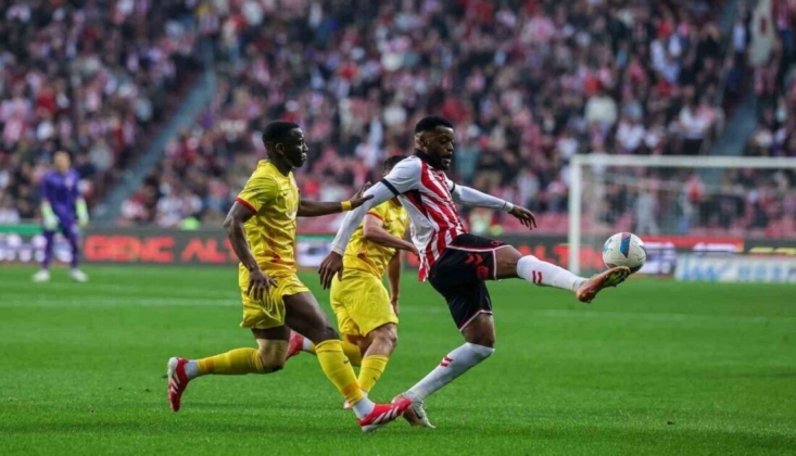 Samsunspor, Kayserispor'u 2-1 Yendi!