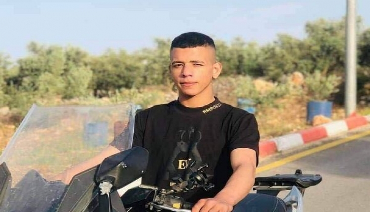 Nablus'ta Filistinli Bir Genç Şehit Edildi