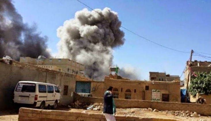 Suudi Koalisyon Yemenli Sivillere Saldırdı