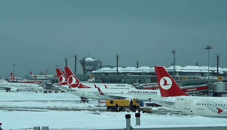  DHMİ: İstanbul Havalimanı Saat 13.00'a Kadar Uçuşlara Kapatıldı
