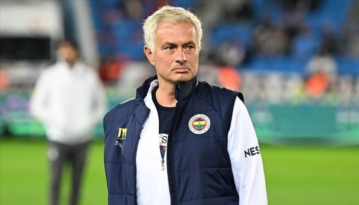 Mourinho, Bir Cümlesiyle Yıldız İsmi Tekrar İkna Etti!