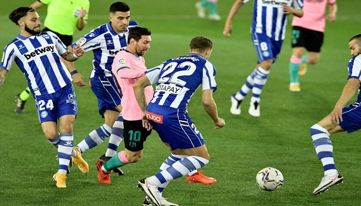 Barcelona, Alaves Deplasmanında Takıldı!