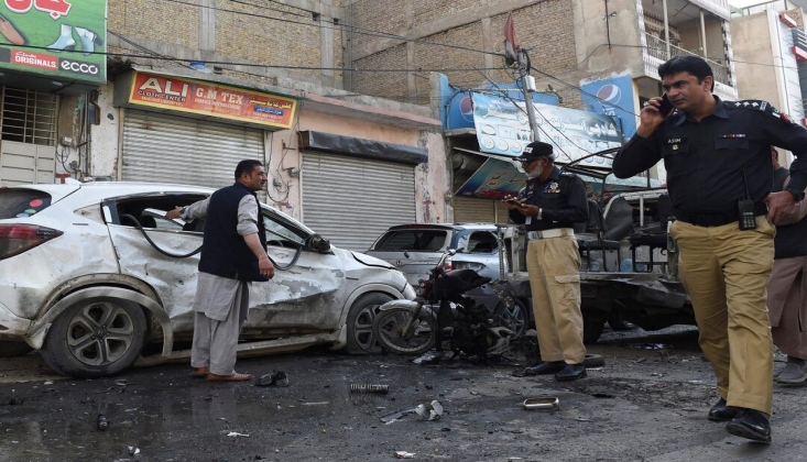 Pakistan'da Bombalı Saldırı; Ölü Ve Yaralılar Var