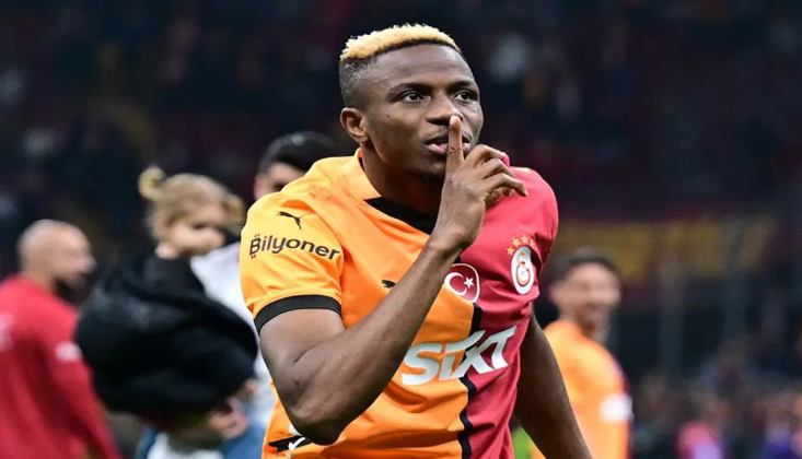Ve Osimhen, Galatasaray'ı Açıkladı: Gece Yarısı Paylaştı