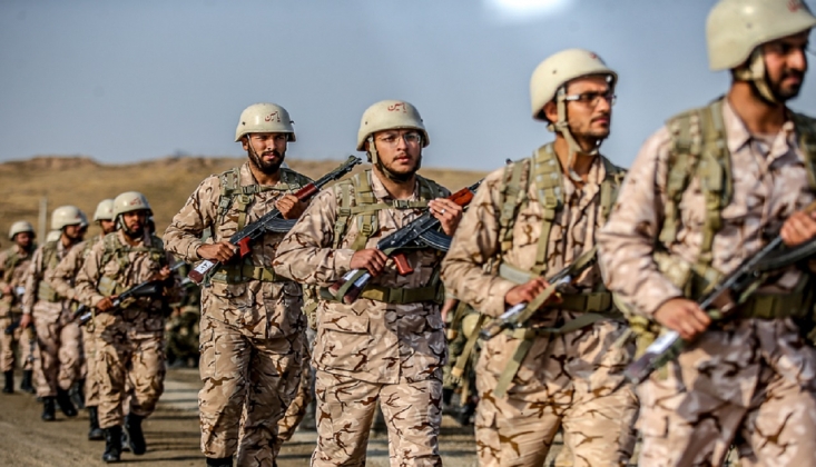  İran Devrim Muhafızları'nın En Büyük Tatbikatı Başladı