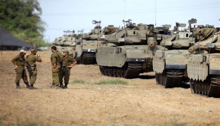 Siyonist İsrail Refah'a Asker Yığıyor