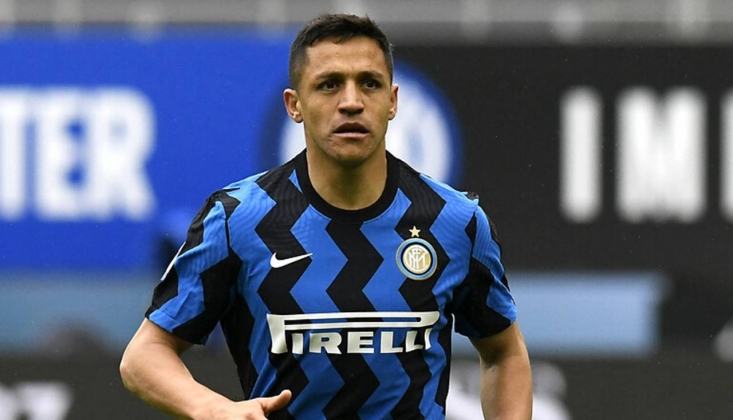 Galatasaray, Alexis Sanchez'le İlgileniyor