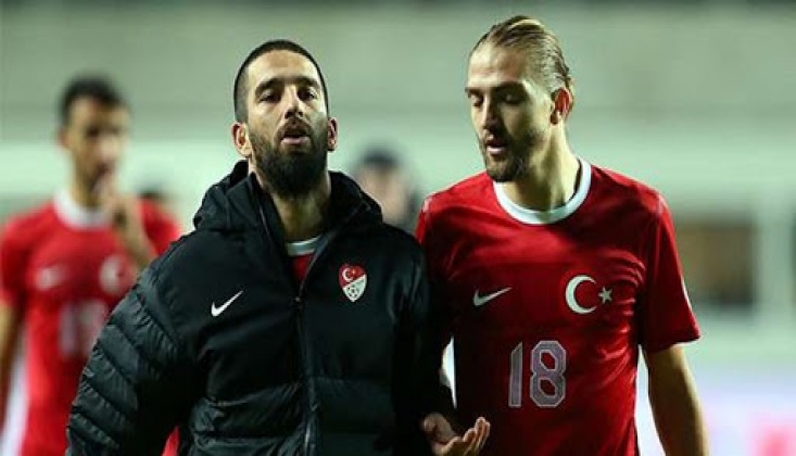 Galatasaray'da Arda Turan ve Caner Erkin Bombası