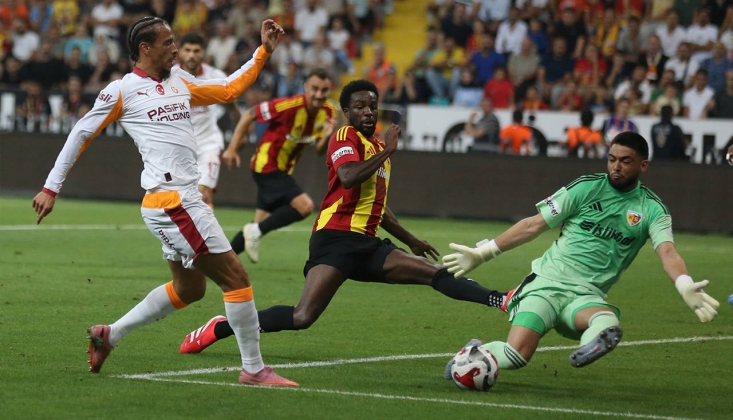 Galatasaray Kayserispor'u 4-0 Yendi!
