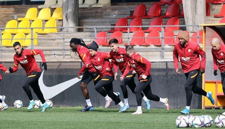 Galatasaray'ın Konya Kadrosu Açıklandı!