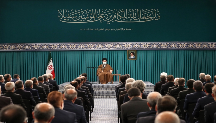 İmam Hamanei: Düşmanlar, İran ile Komşuları Arasında Sorun Çıkarmaya Çalışıyor