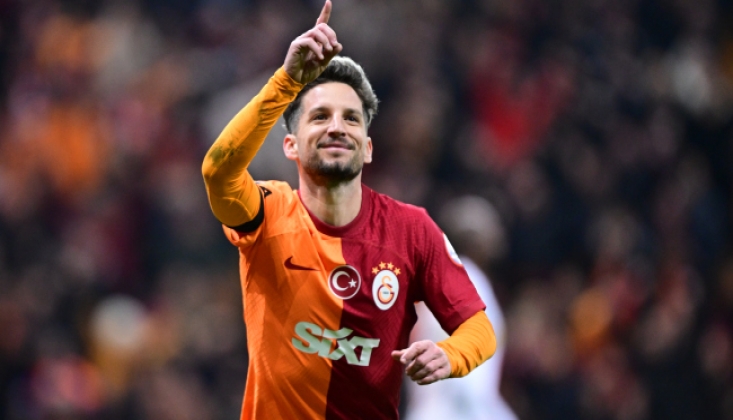 Galatasaray'a Mertens'ten Kötü Haber