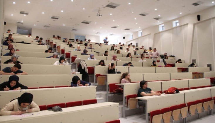 Üniversiteler Online Olur mu? Üniversiteler Ne Zaman Açılacak?