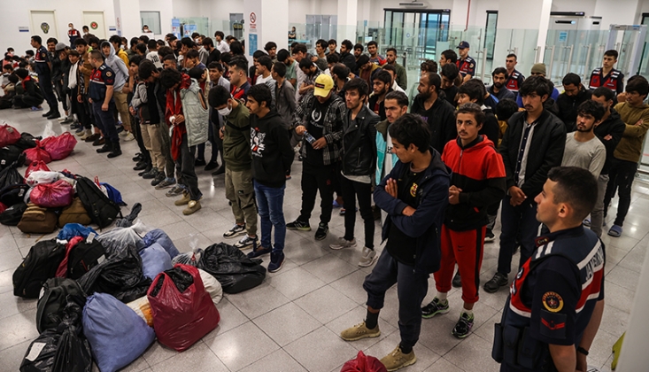 Afganistan Uyruklu 131 Düzensiz Göçmen Sınır Dışı Edildi