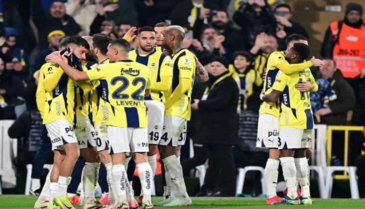 Fenerbahçe'ye Derbi Öncesi Müjde!