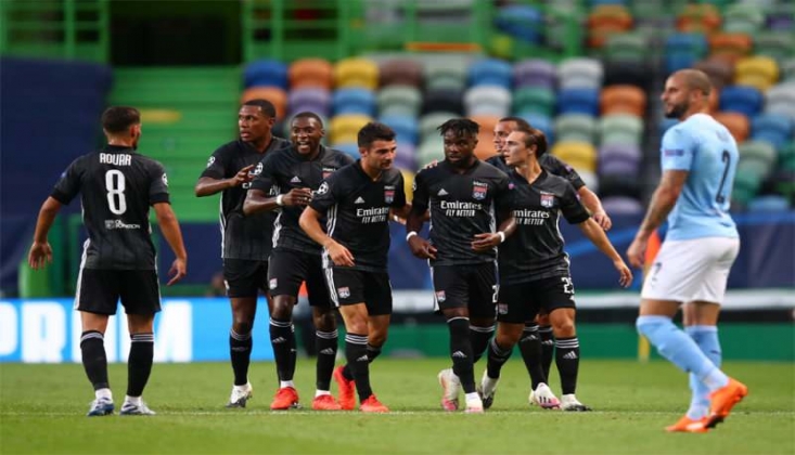 Manchester City'e Devler Ligi Şoku!