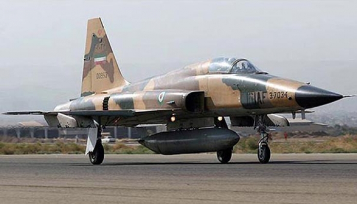  İran'da F7 Savaş Uçağı Düştü