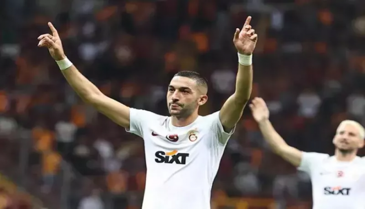 Galatasaray'da Manchester United Maçı Öncesi Ziyech Gelişmesi!