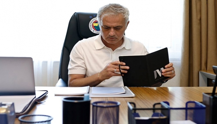 Fenerbahçe'nin Yıldızlarının Gözü Mourinho'da!