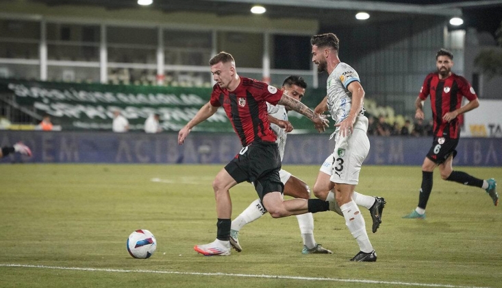 Gaziantep FK 90+7'de Güldü