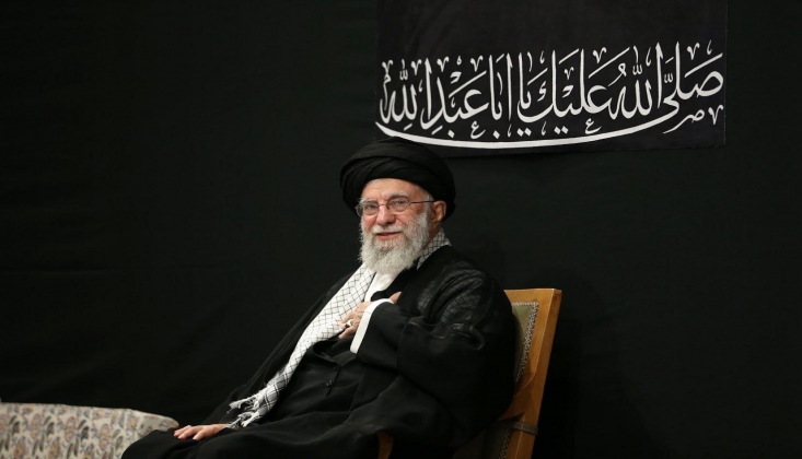  İmam Hamanei Tahran’daki Aşura Merasimine Katıldı