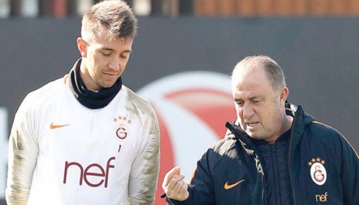 Galatasaray Teknik Direktörü Fatih Terim'den Muslera Açıklaması!