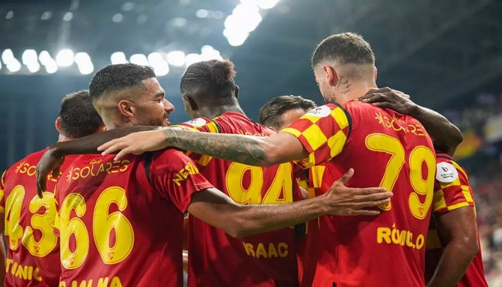 Göztepe Seyircisi Önünde 3 Puanı 3 Golle Aldı