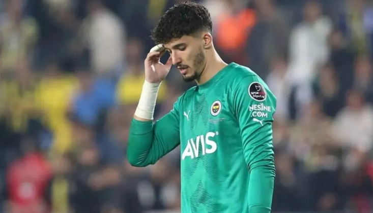 Fenerbahçe'de Altay Bayındır Şoku!