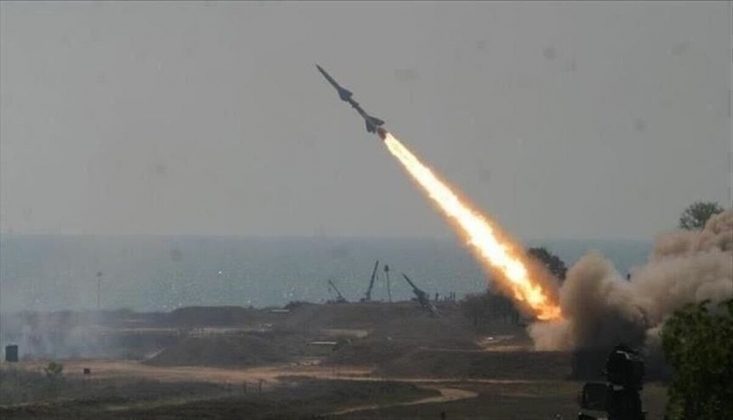Yemen’den Siyonist İsrail’e Füze Saldırısı