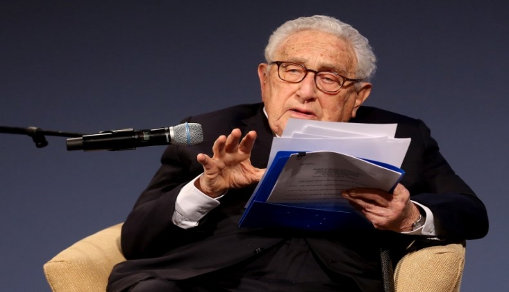 Kissinger: ABD Rusya Ve Çin İle Savaş Eşiğine Geldi