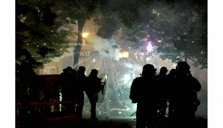 Fransa'da Halkın Öfkesi Dinmiyor: 4 Kentte Sokağa Çıkma Yasağı Getirildi