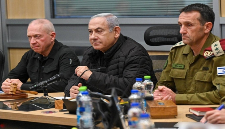 Siyonist Rejim Genelkurmay Başkanı: Netanyahu Ailesi Beni Görevden Almaya Çalışıyor