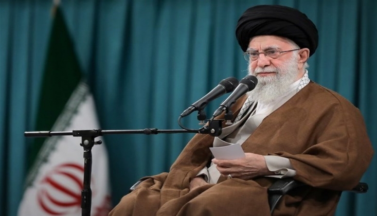  İmam Hamanei: Siyonist Rejim İran’ın Darbeleri Altında Ezildi