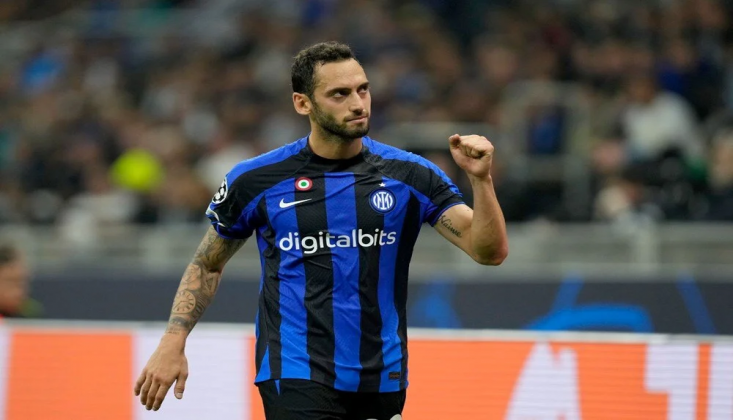 Hakan Çalhanoğlu İmza Atıyor