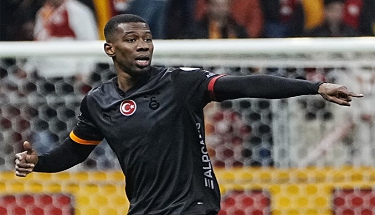 Galatasaray'dan Cuesta'ya Büyük Şok