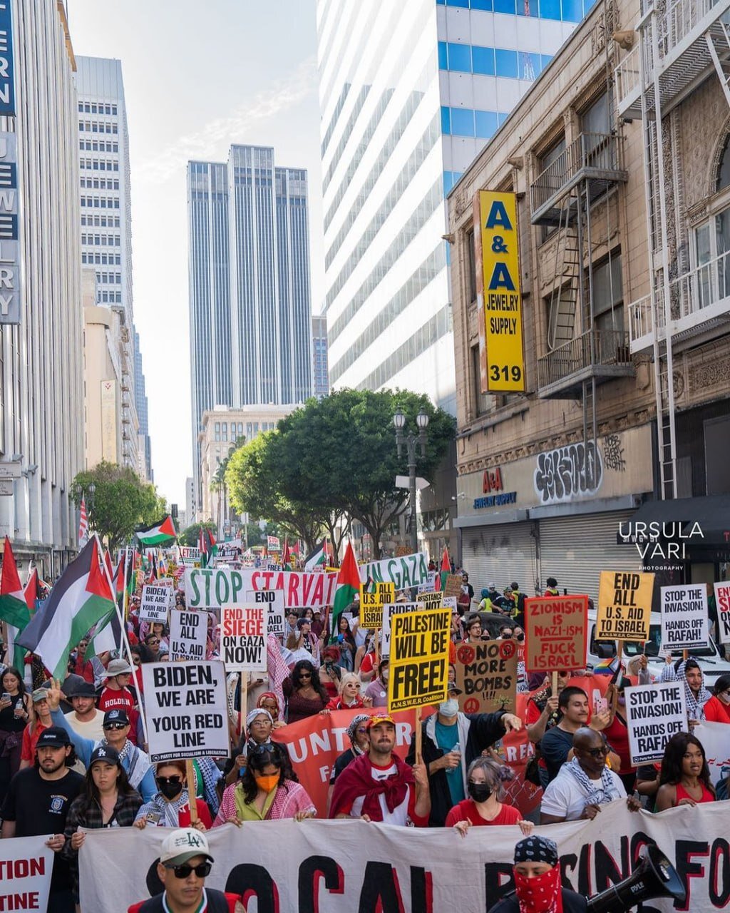 Los Angeles'te Gazze'ye Destek Gösterisi