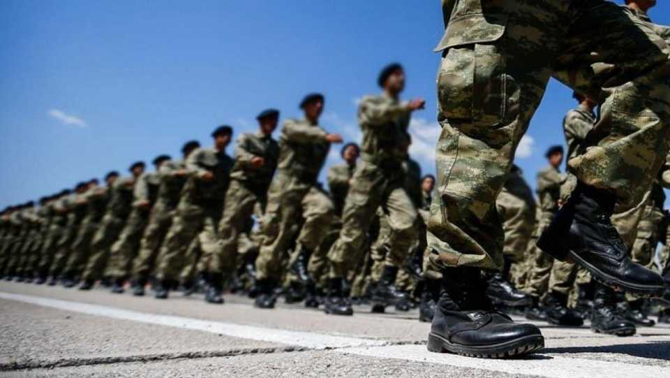 Askerliğini Uzatan Çavuş, Onbaşı ve Erler Ne Kadar Maaş Alacak?
